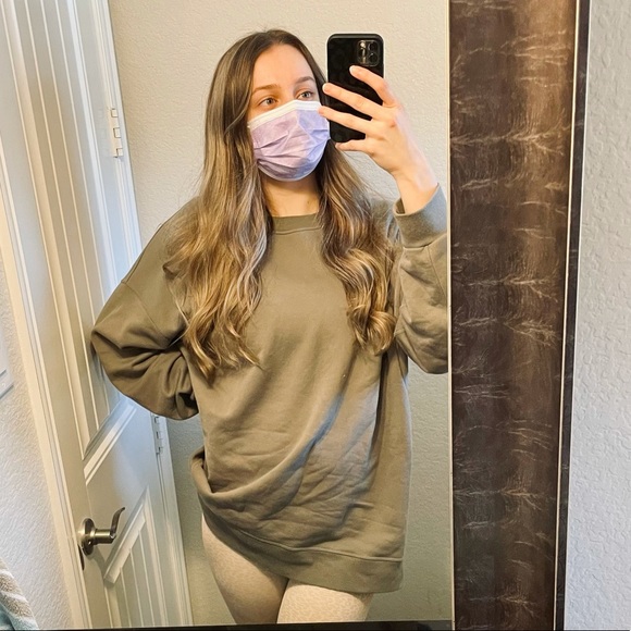 Meet your Posher, Shannon - Picture 2 of 8